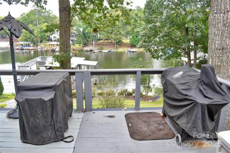 117 Sunrise Point Badin Lake NC 28127