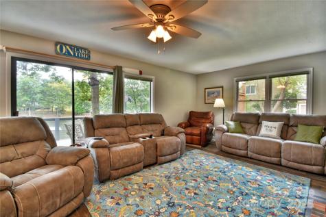 117 Sunrise Point Badin Lake NC 28127