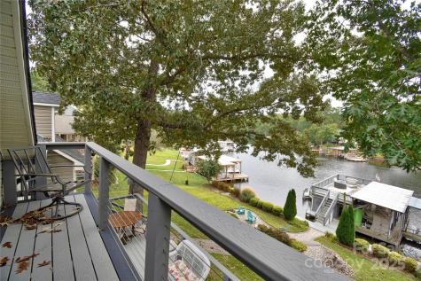 117 Sunrise Point Badin Lake NC 28127