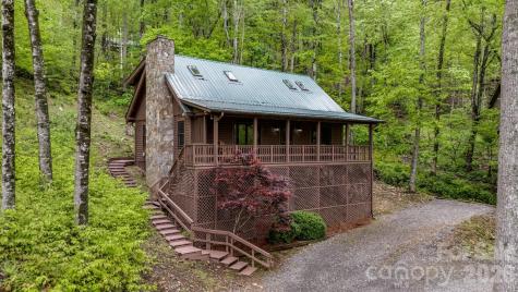 17 Greer Way Mars Hill NC 28754