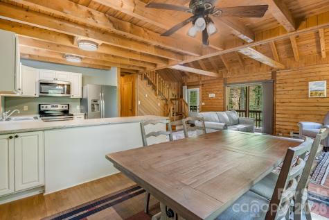 17 Greer Way Mars Hill NC 28754
