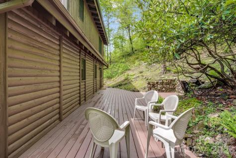 17 Greer Way Mars Hill NC 28754