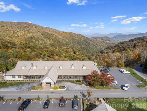 17 Greer Way Mars Hill NC 28754
