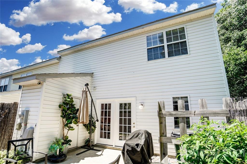 1719 Forest Side Lane Charlotte NC 28213