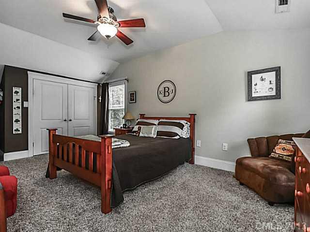 1823 Kenwood Avenue Charlotte NC 28205