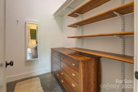 42 Salola Street Asheville NC 28806