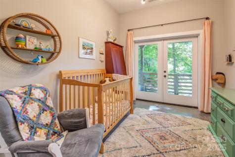 42 Salola Street Asheville NC 28806