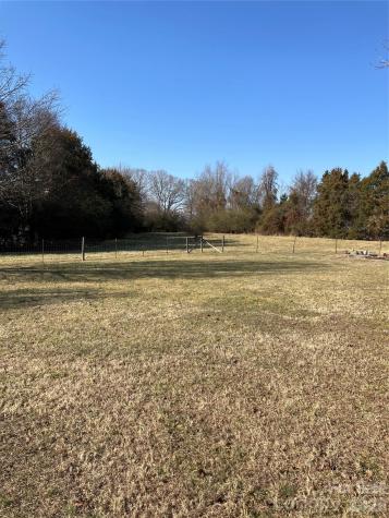 13215 Pine Bluff Road Midland NC 28107