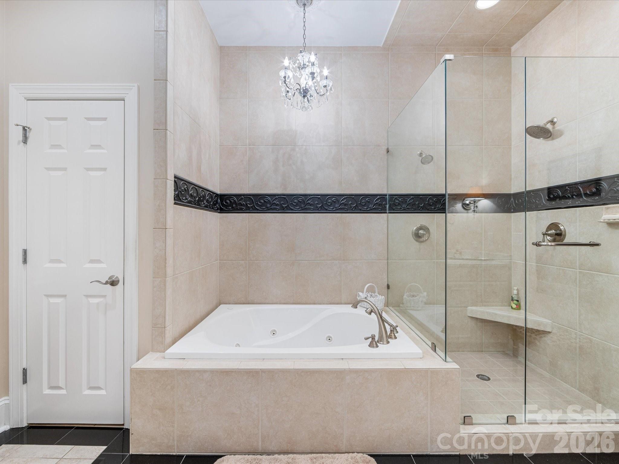 6525 Wakehurst Road Charlotte NC 28226