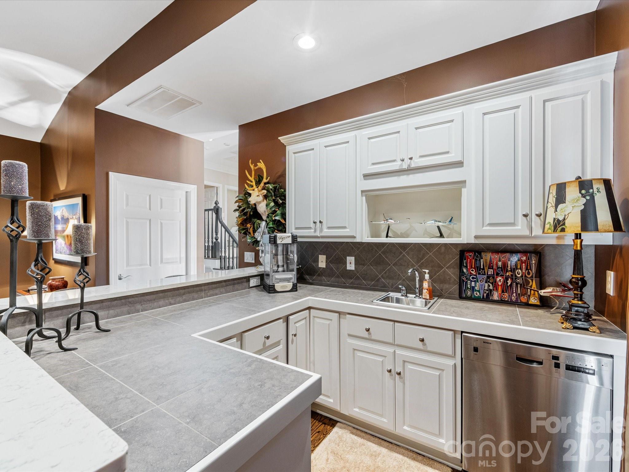 6525 Wakehurst Road Charlotte NC 28226
