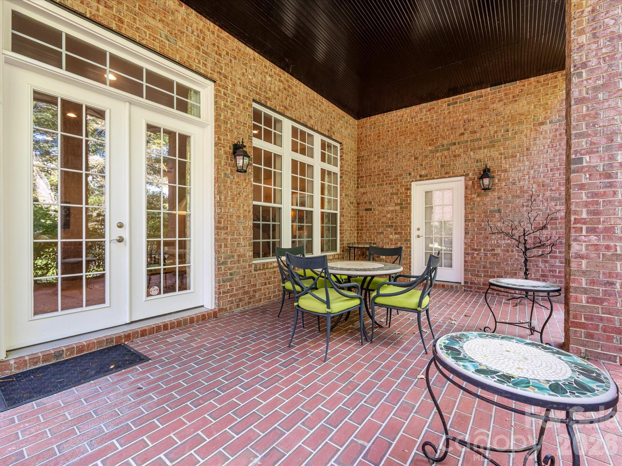 6525 Wakehurst Road Charlotte NC 28226