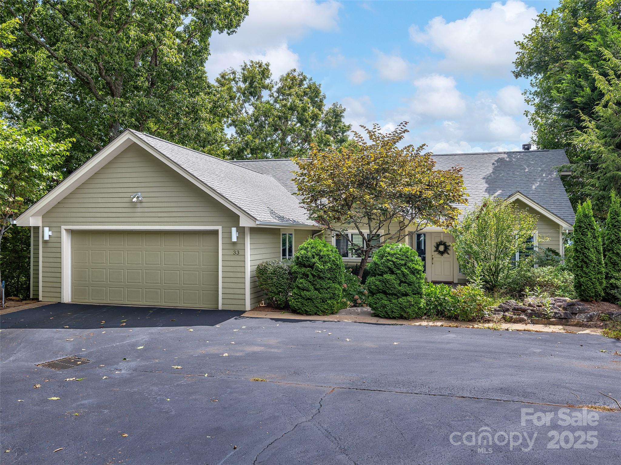 33 Lark Court Waynesville NC 28786