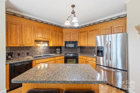 7 15th Vantage Street Campobello SC 29322