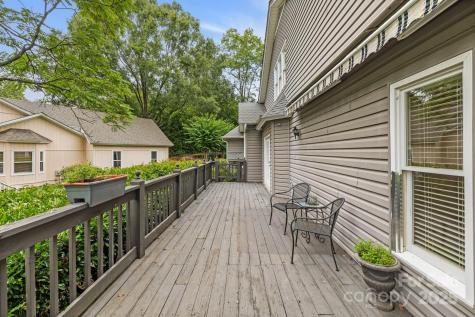 7 15th Vantage Street Campobello SC 29322