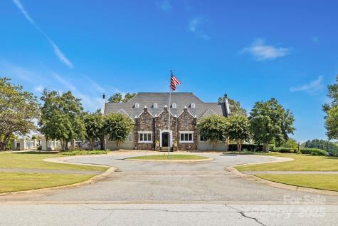 7 15th Vantage Street Campobello SC 29322