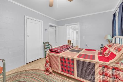 3605 Skyuka Mountain Road Columbus NC 28722