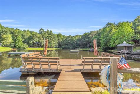 3605 Skyuka Mountain Road Columbus NC 28722