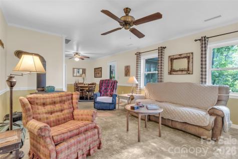 3605 Skyuka Mountain Road Columbus NC 28722
