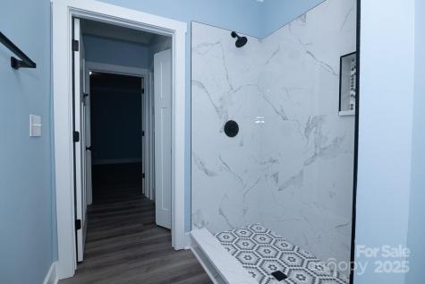 305 E Henry Street Belmont NC 28012