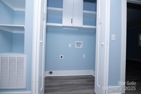 305 E Henry Street Belmont NC 28012