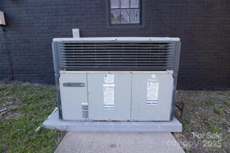 305 E Henry Street Belmont NC 28012