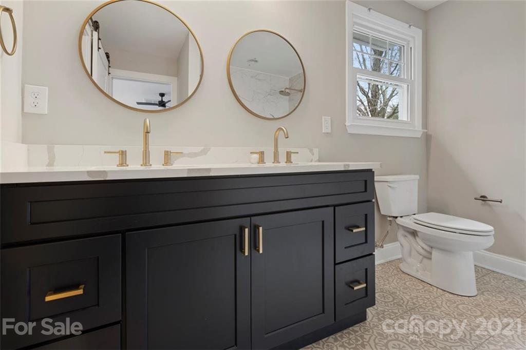 6220 Sellars Court Charlotte NC 28211