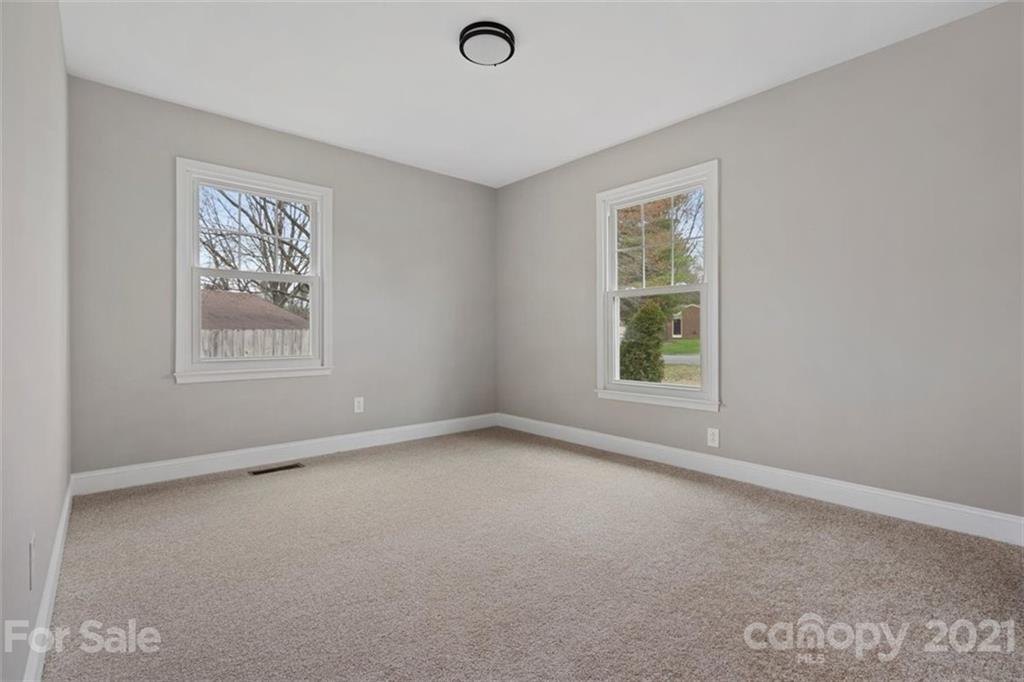 6220 Sellars Court Charlotte NC 28211