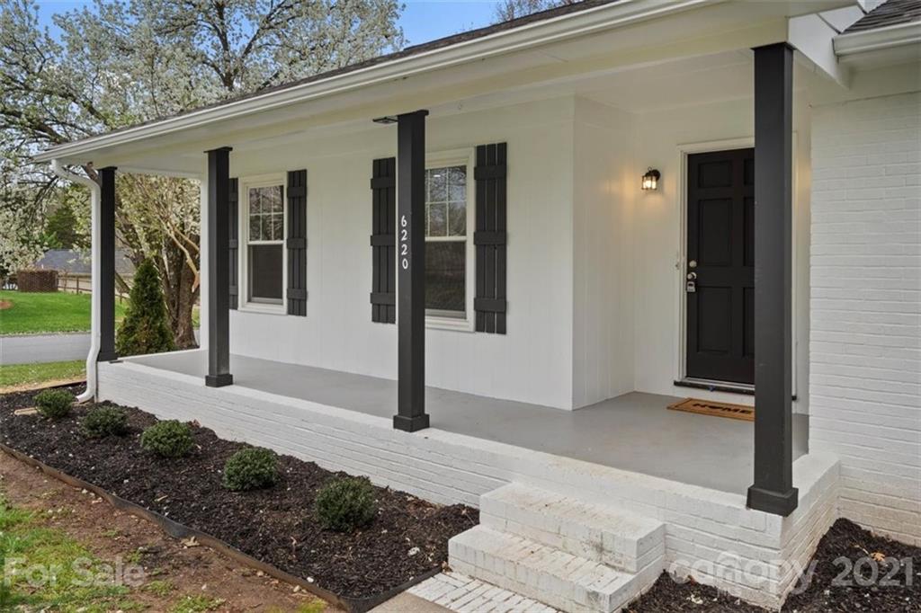 6220 Sellars Court Charlotte NC 28211