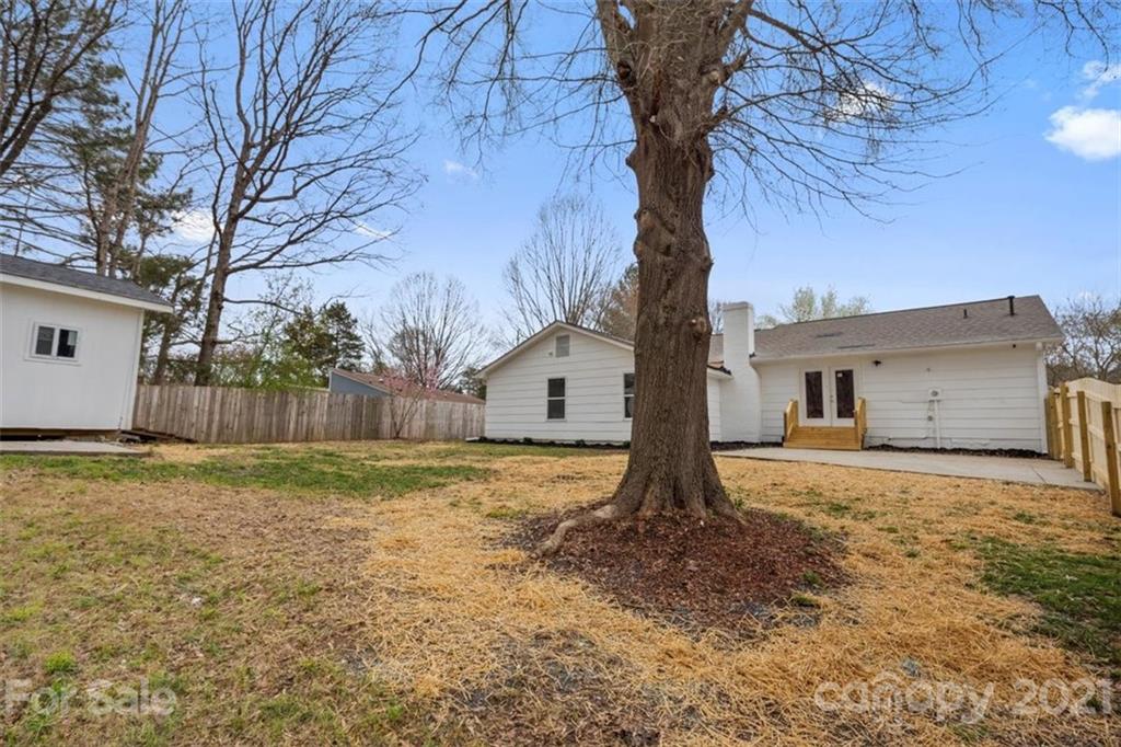 6220 Sellars Court Charlotte NC 28211