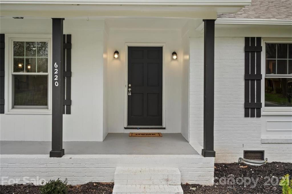 6220 Sellars Court Charlotte NC 28211