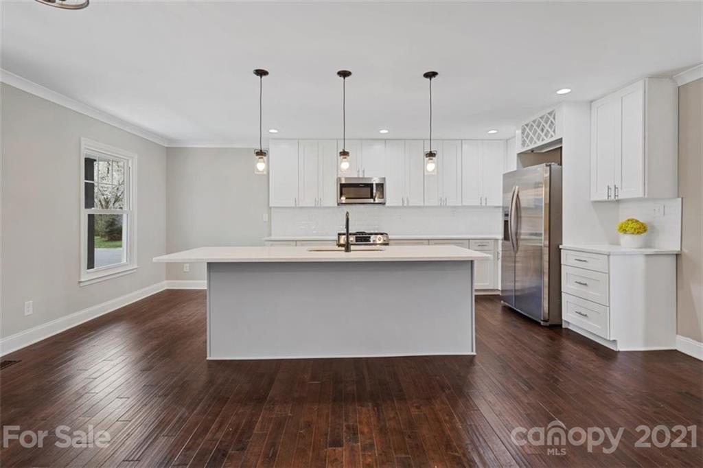 6220 Sellars Court Charlotte NC 28211