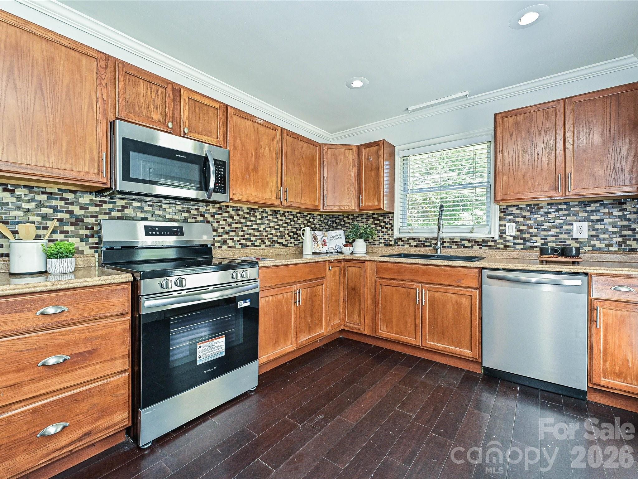 1913 Optimist Lane Charlotte NC 28205