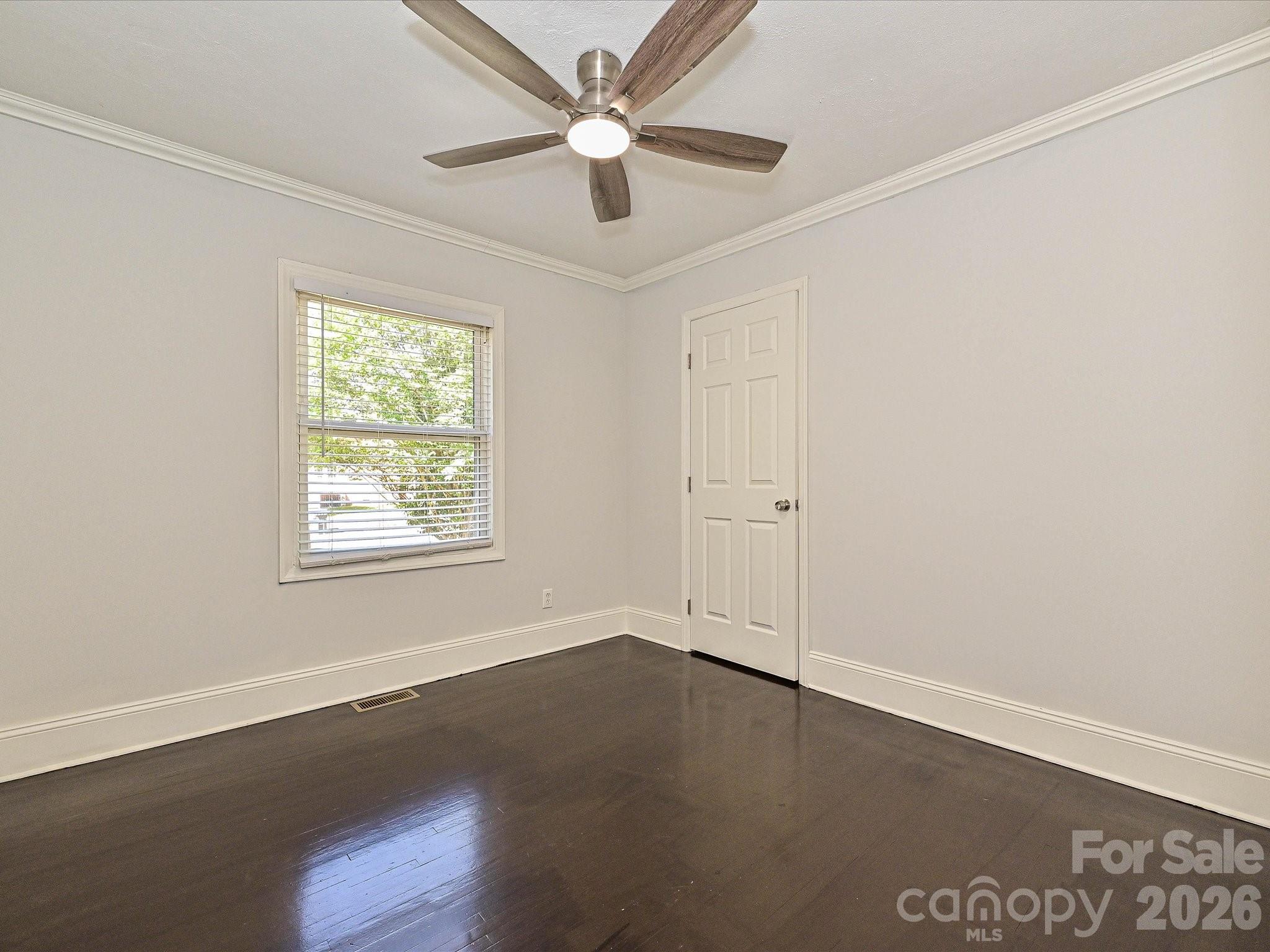 1913 Optimist Lane Charlotte NC 28205
