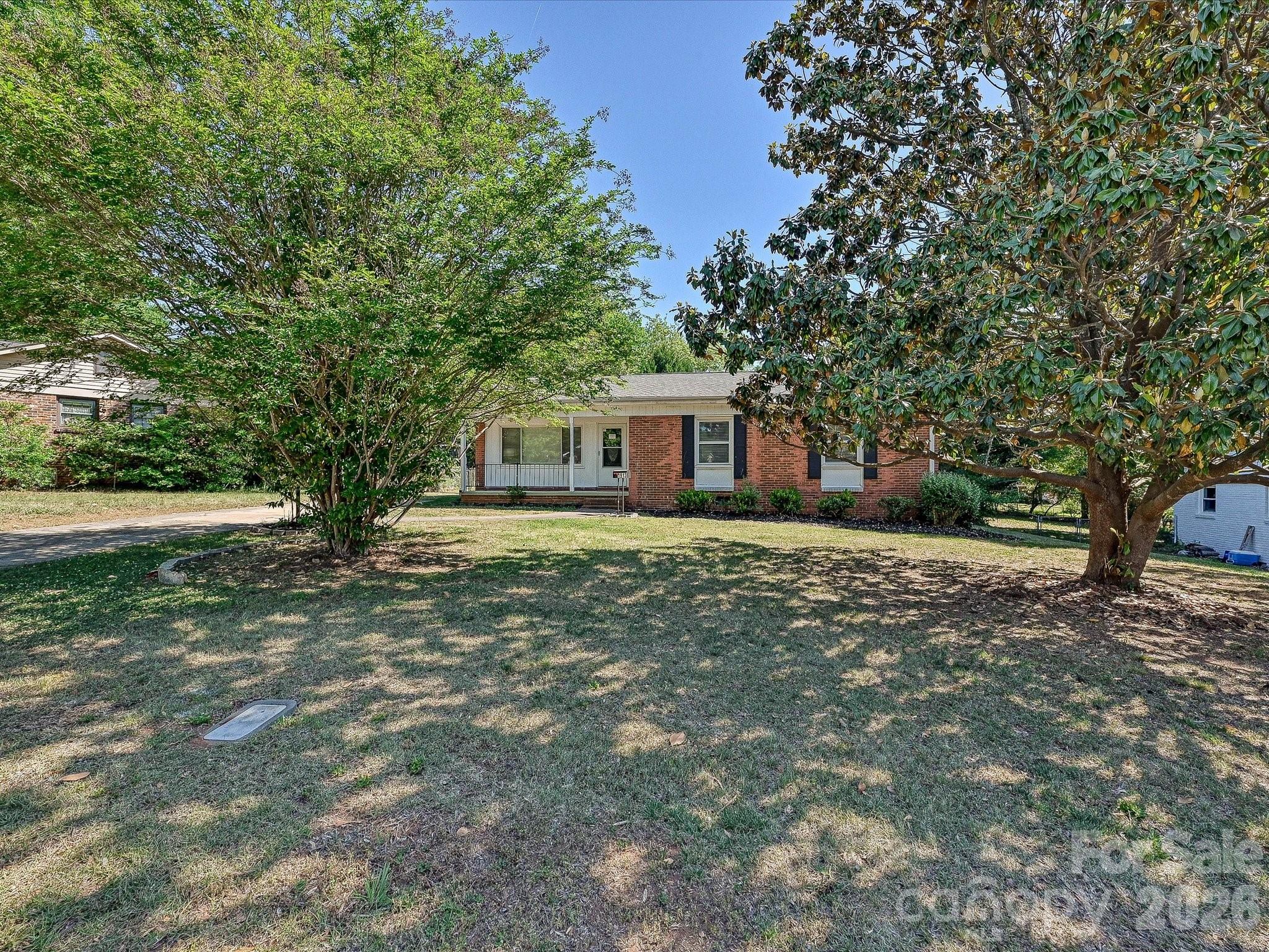 1913 Optimist Lane Charlotte NC 28205