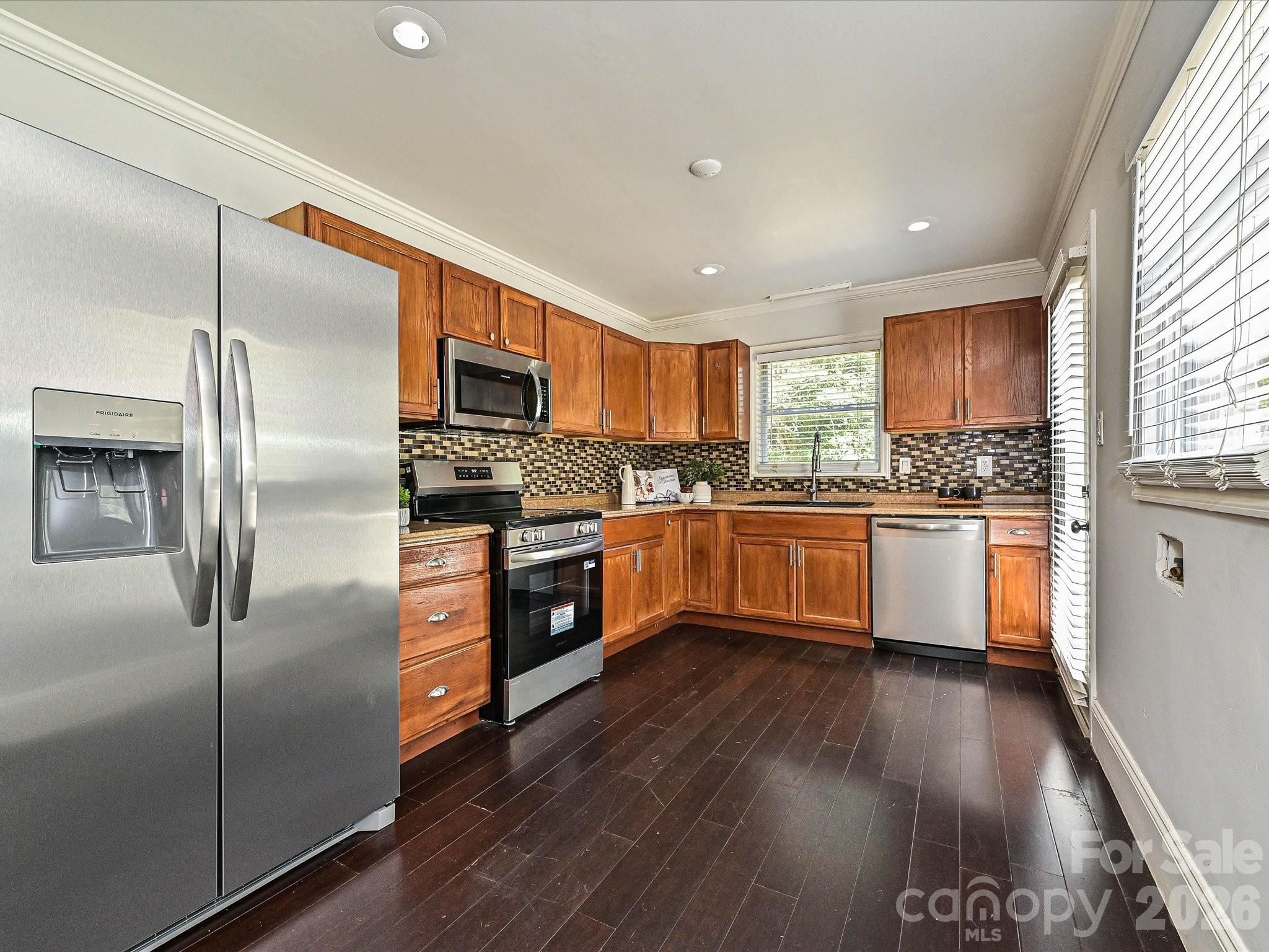 1913 Optimist Lane Charlotte NC 28205