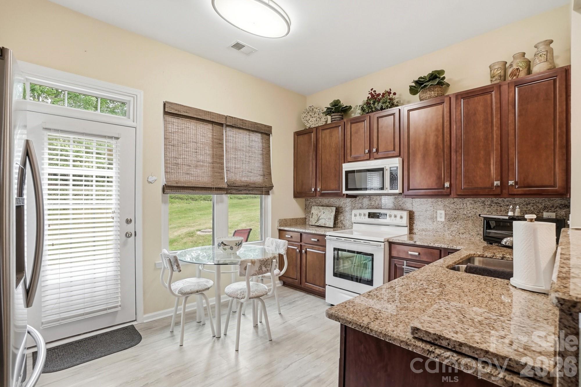 6120 Pale Moss Lane Charlotte NC 28269