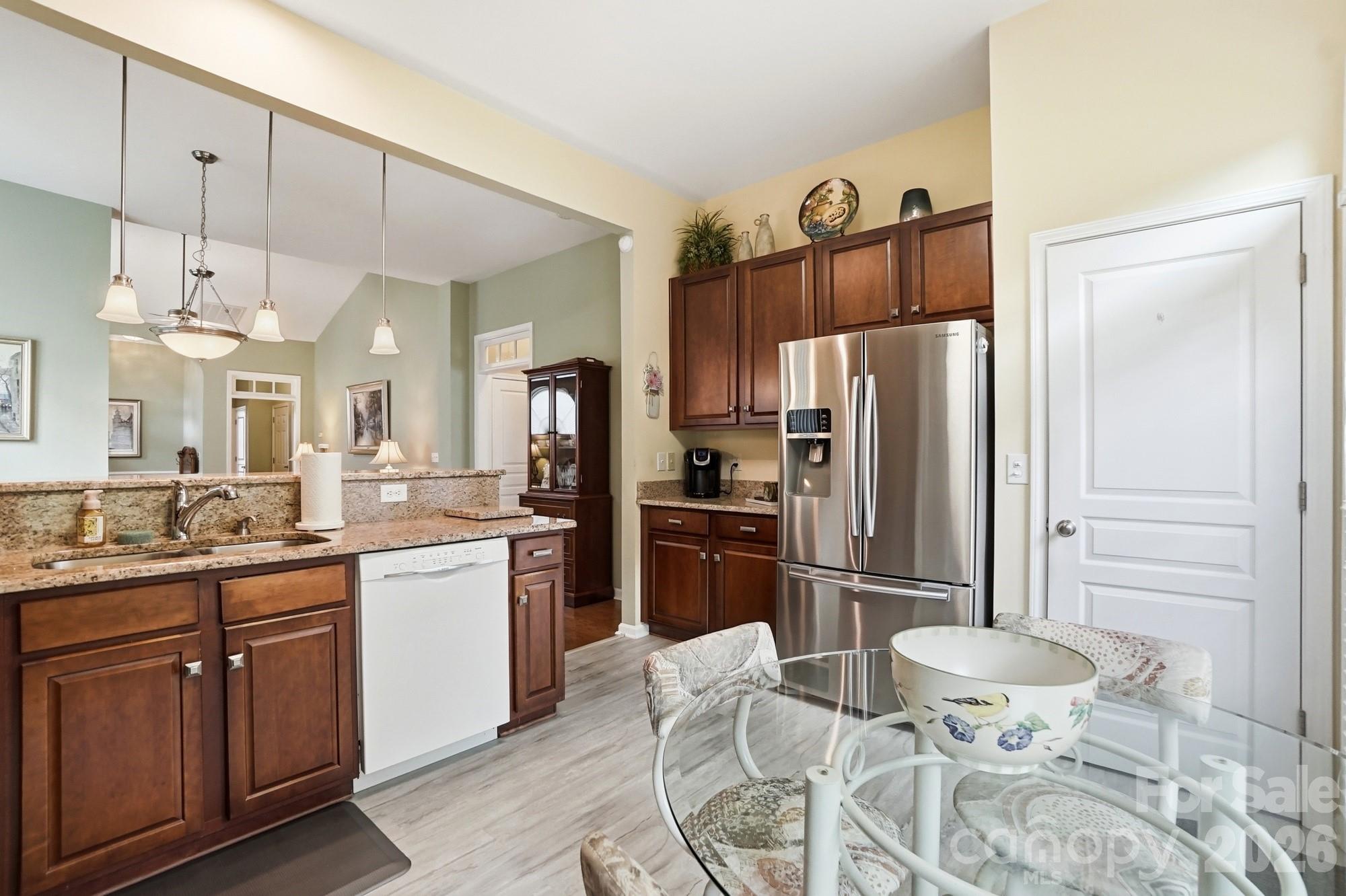6120 Pale Moss Lane Charlotte NC 28269