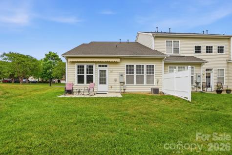 6120 Pale Moss Lane Charlotte NC 28269