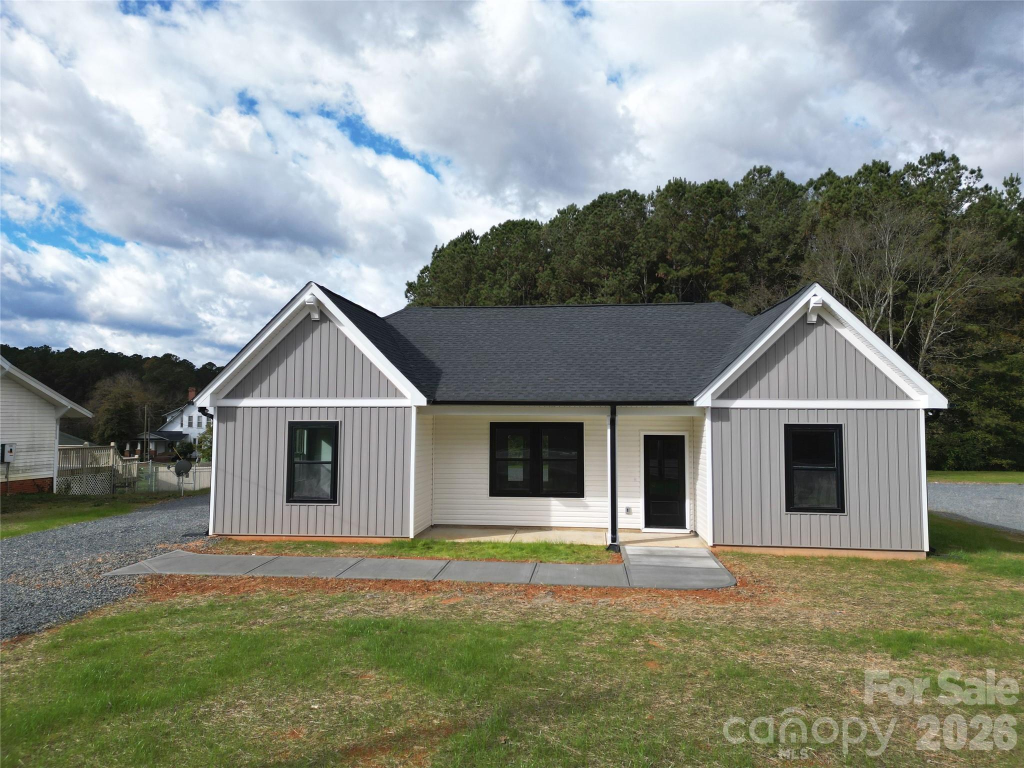 Wadesboro NC, 9605 Hwy 52 N, Unit 4