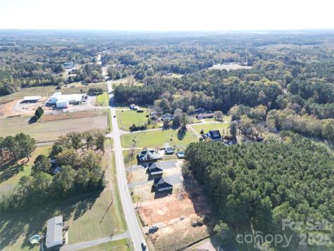 9605 Hwy 52 N Wadesboro NC 28170