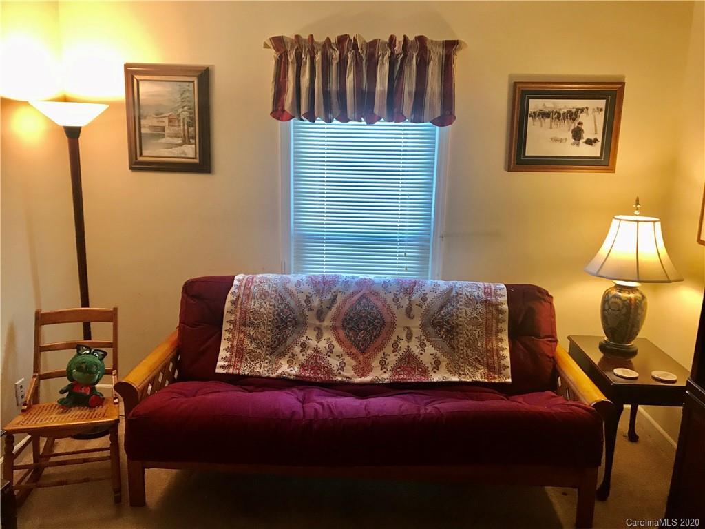 2705 Hillmont Drive Charlotte NC 28226