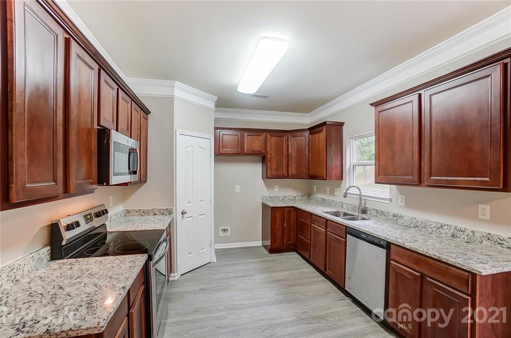 6414 Alder Court Charlotte NC 28215