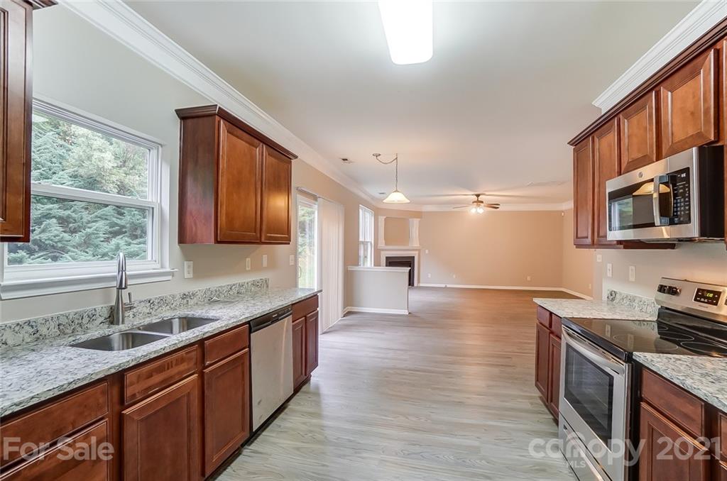 6414 Alder Court Charlotte NC 28215