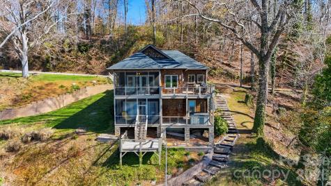 152 Bridge Pointe Lane Hickory NC 28601