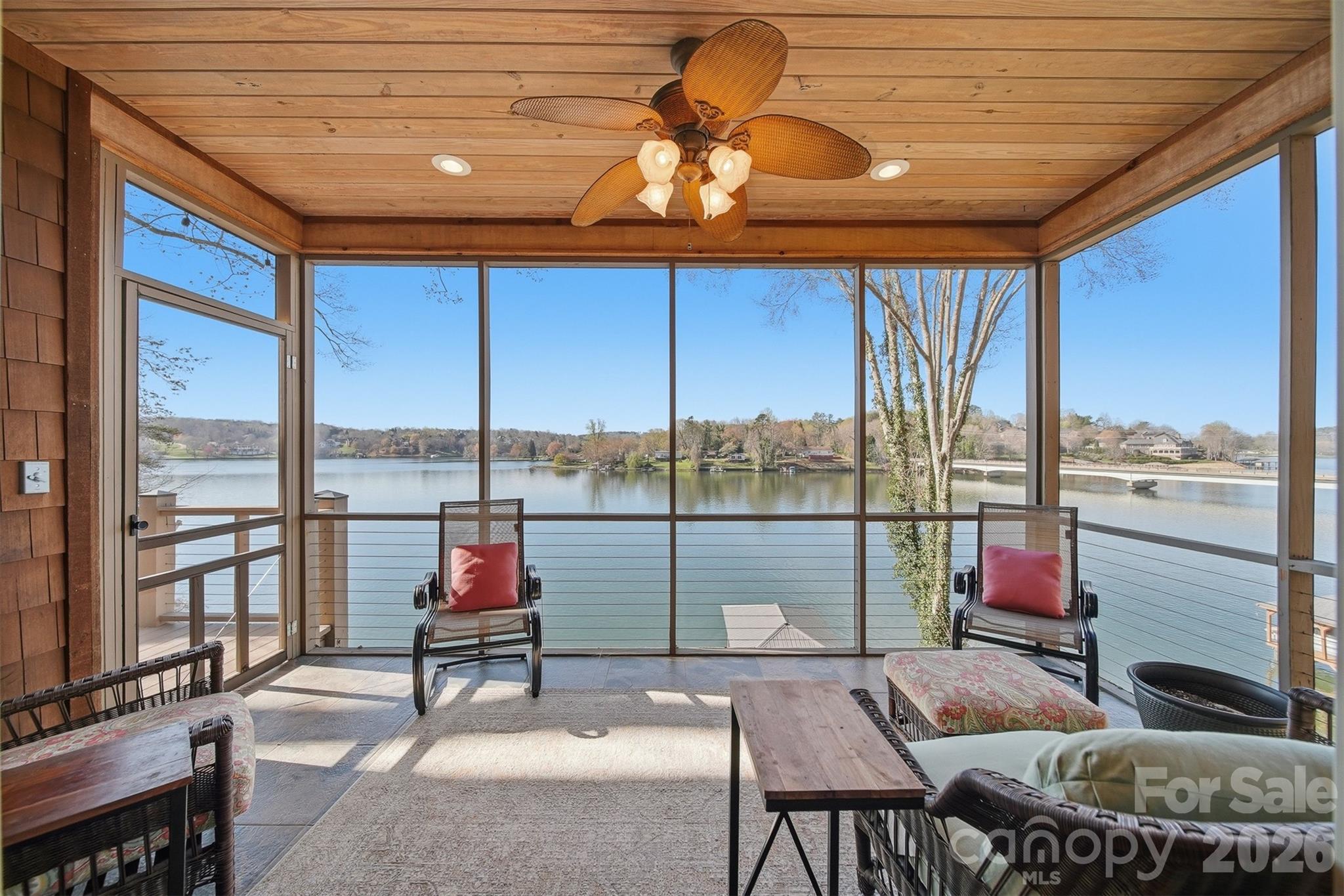 152 Bridge Pointe Lane Hickory NC 28601