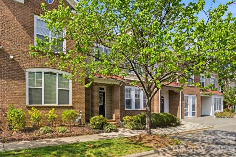8341 Scotney Bluff Avenue Charlotte NC 28273