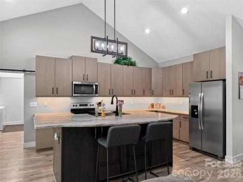278 Hunters Trace Rutherfordton NC 28139