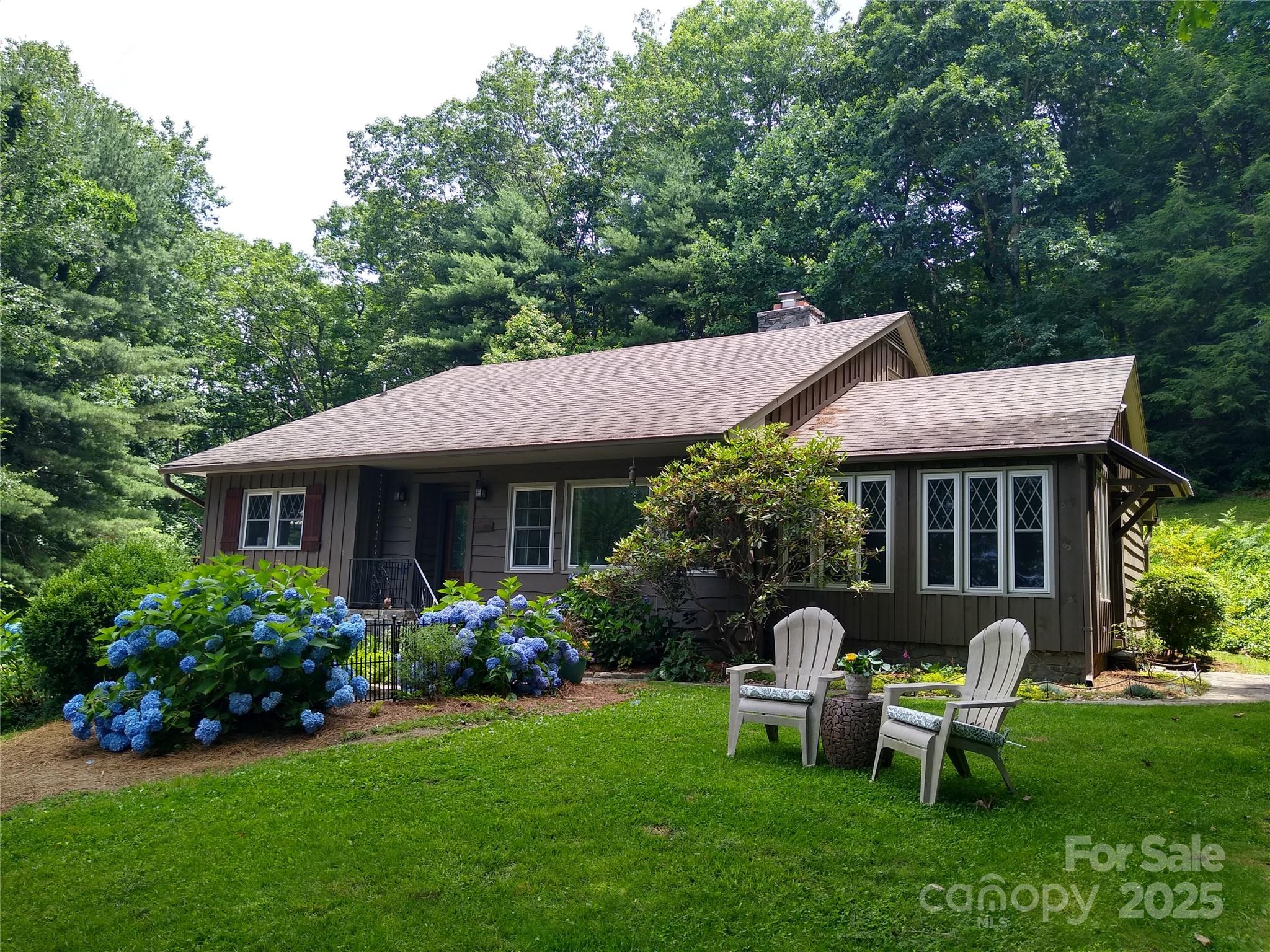 242 Birch Lane Arden NC 28704