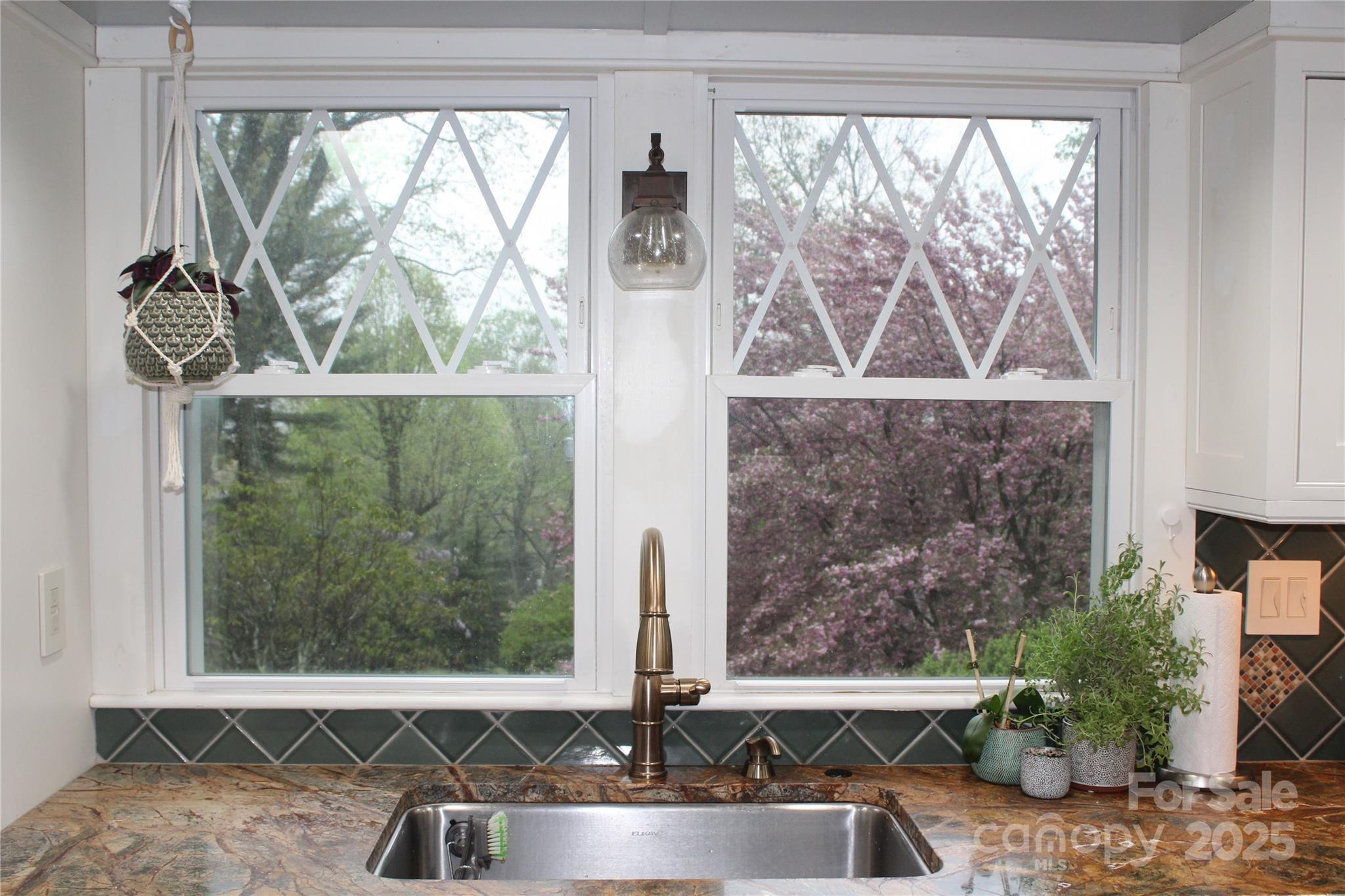 242 Birch Lane Arden NC 28704