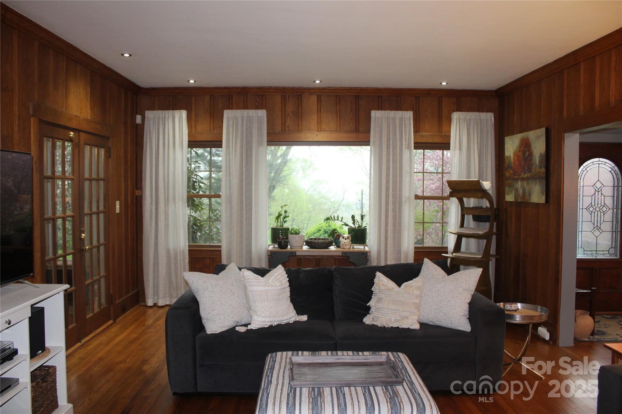 242 Birch Lane Arden NC 28704